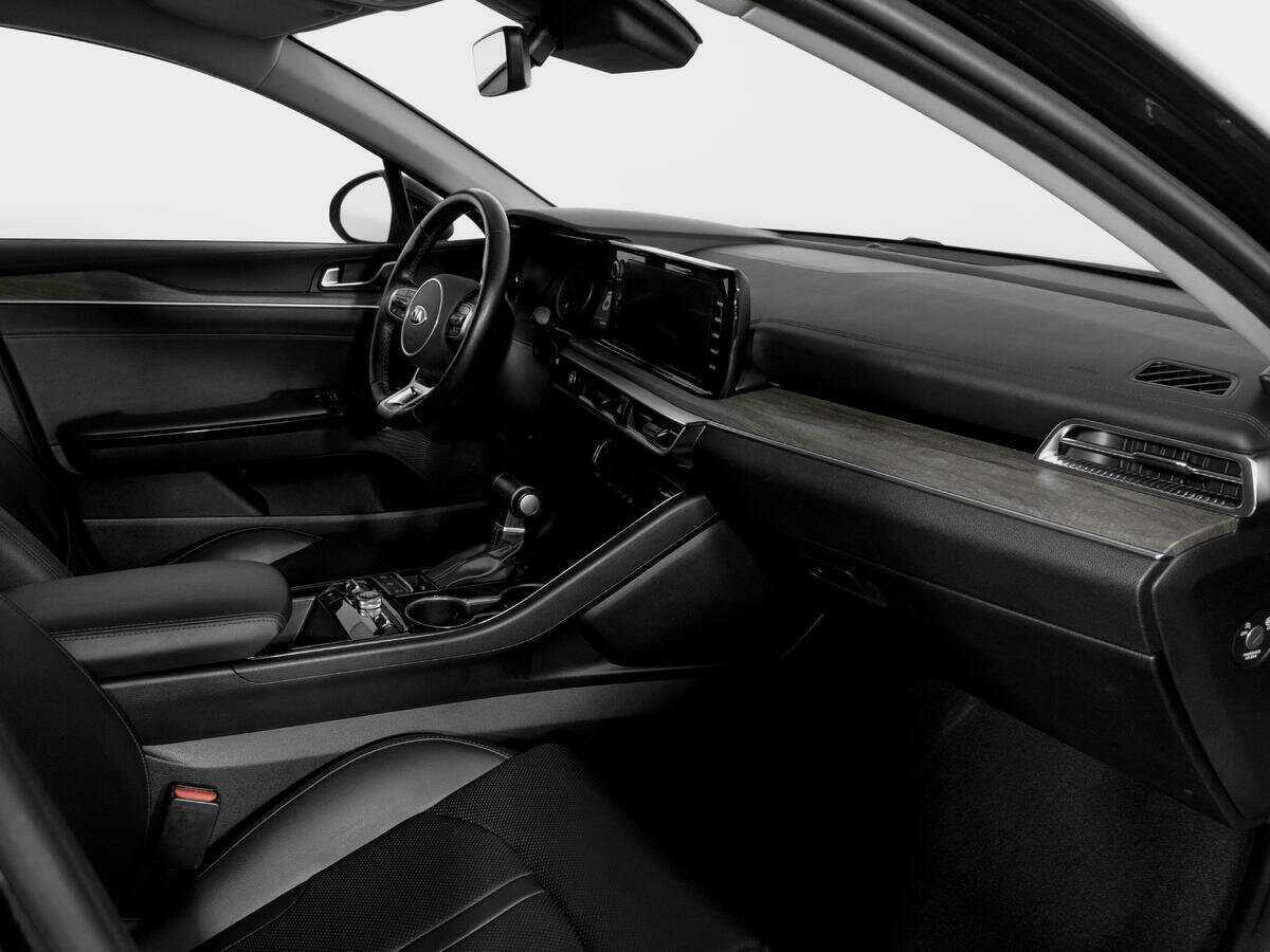 Купить Kia K5 с пробегом. Фото: #8