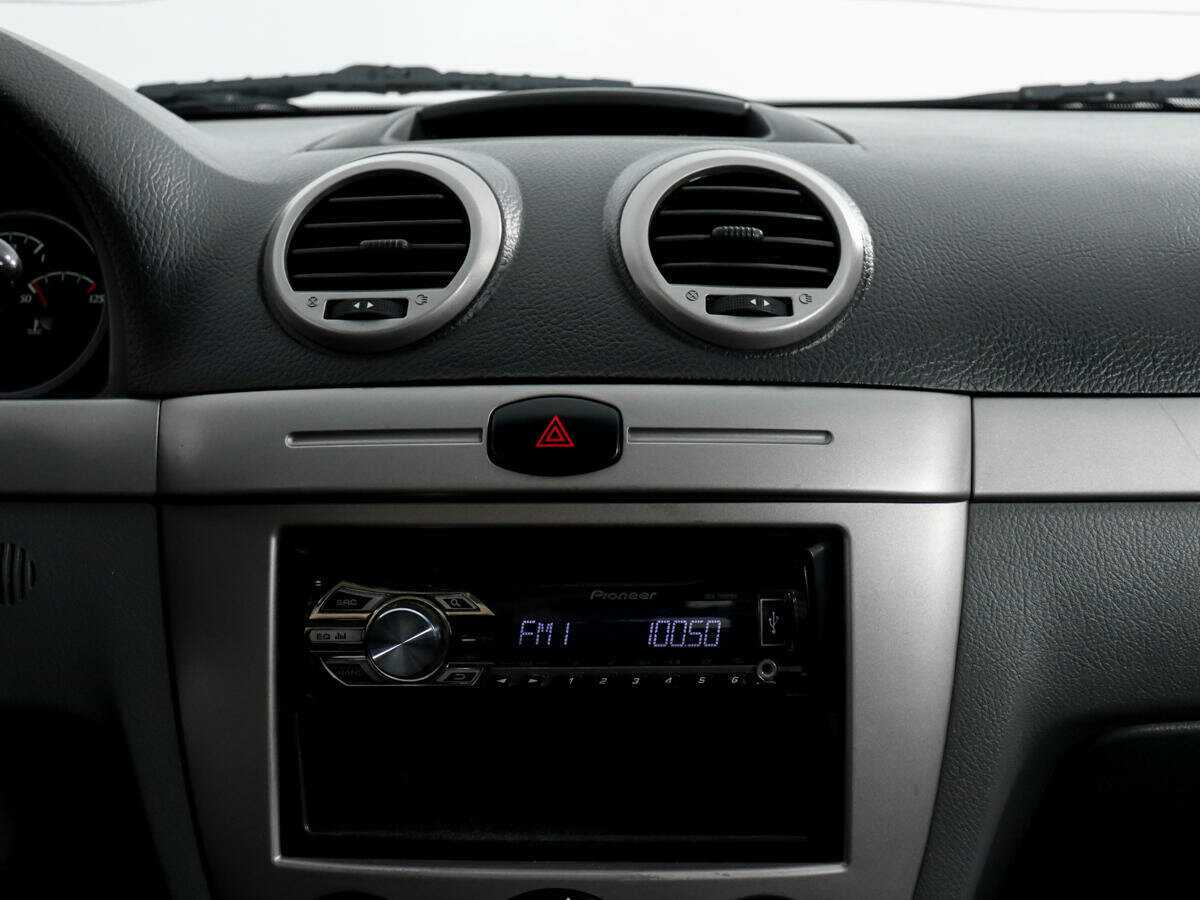 Купить Chevrolet Lacetti с пробегом. Фото: #12