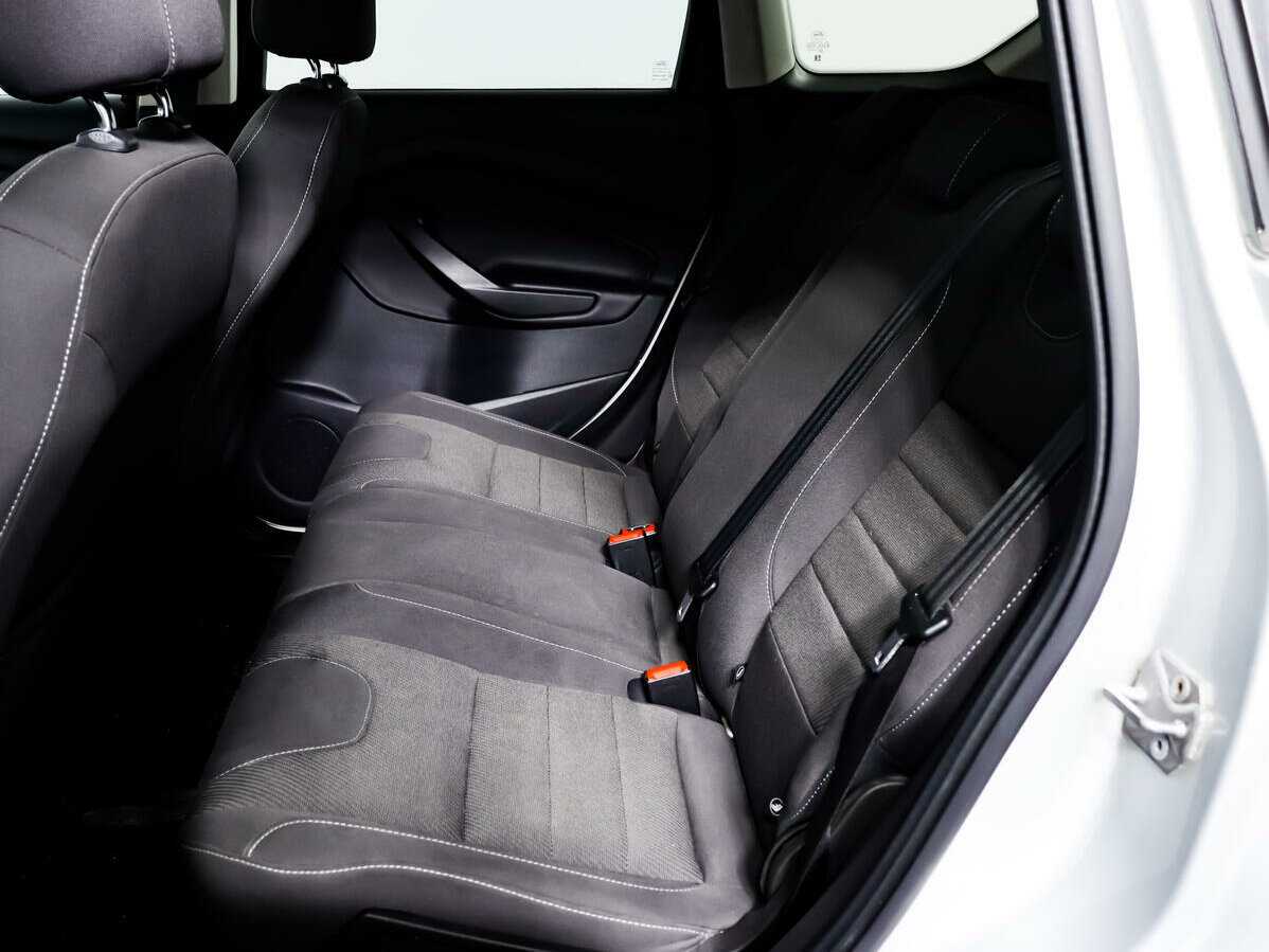 Купить Ford Kuga с пробегом. Фото: #11