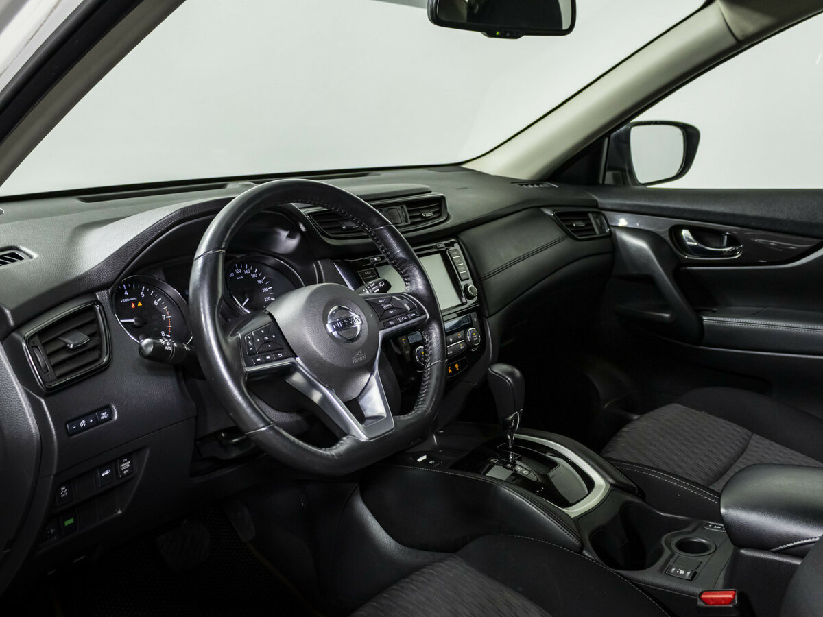 Купить Nissan X-Trail с пробегом. Фото: #7