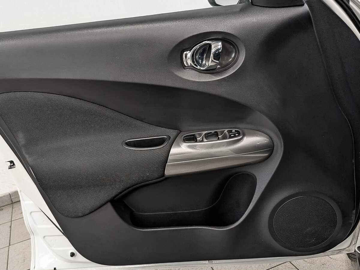 Купить Nissan Juke с пробегом. Фото: #18