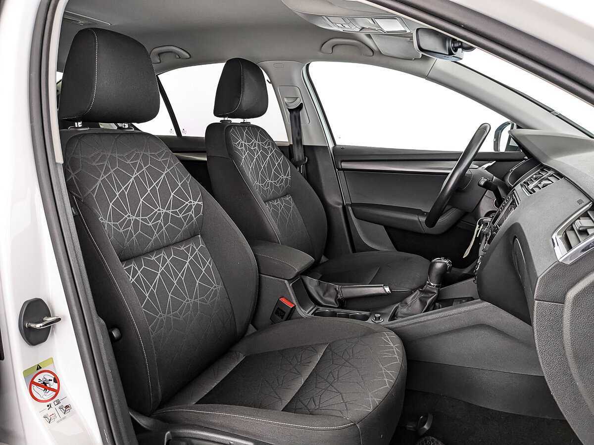 Купить Skoda Octavia с пробегом. Фото: #23