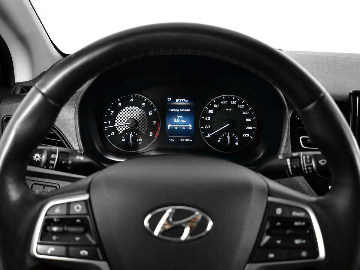 Купить Hyundai Solaris с пробегом. Фото: #10