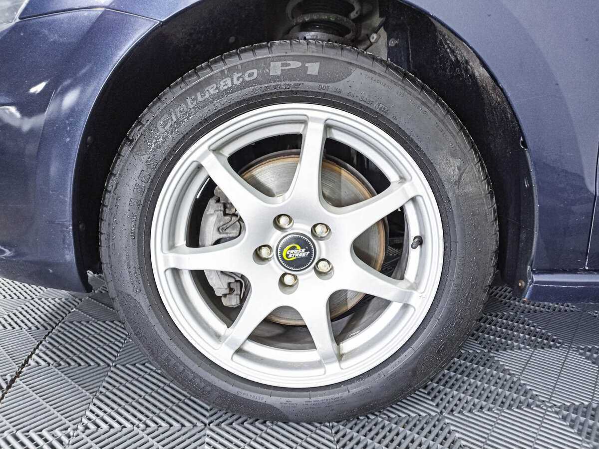 Купить Volkswagen Polo с пробегом. Фото: #17