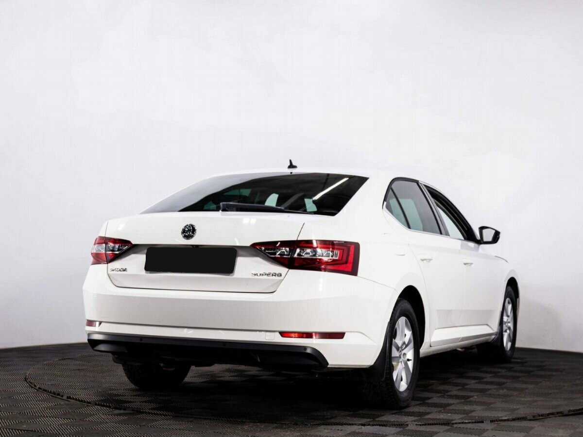 Купить Skoda Superb с пробегом. Фото: #5