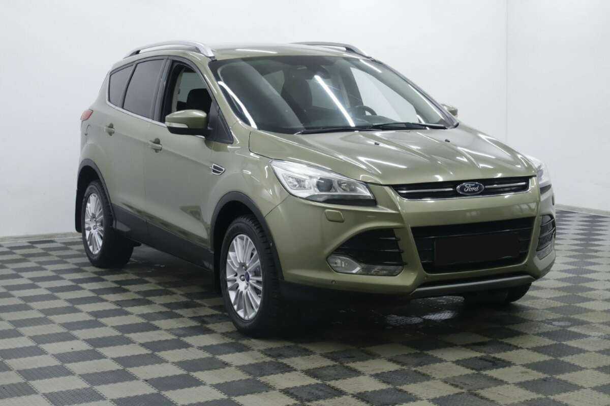Купить Ford Kuga с пробегом. Фото: #2