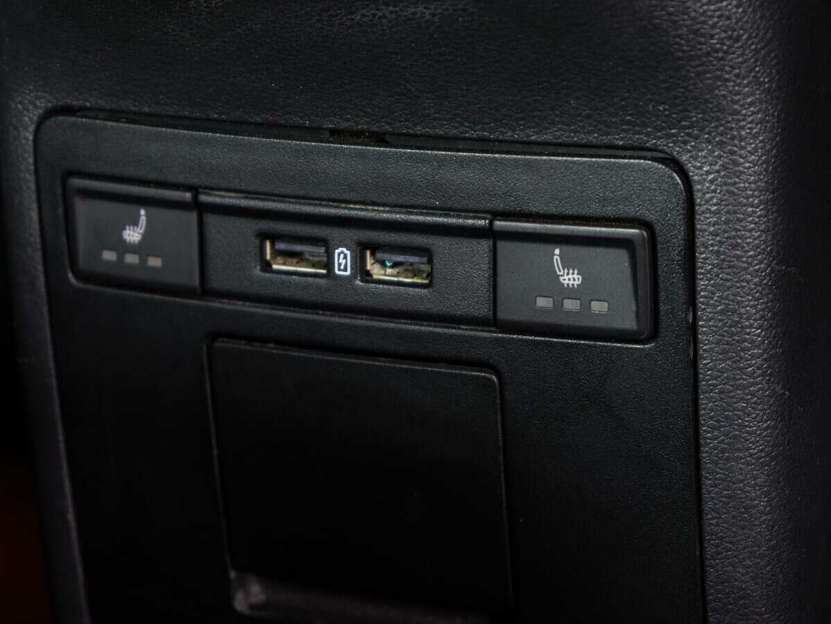 Купить Skoda Octavia с пробегом. Фото: #17