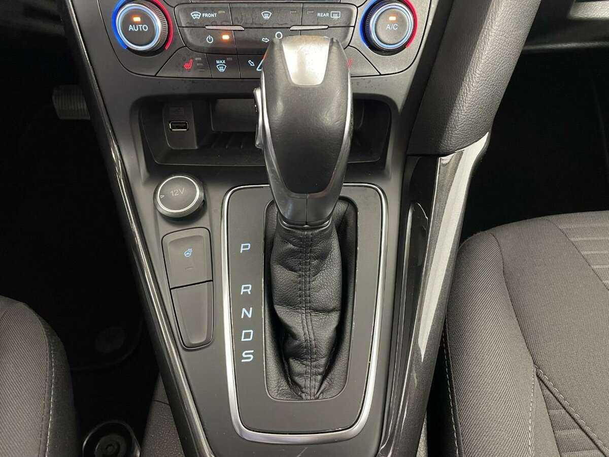 Купить Ford Focus с пробегом. Фото: #12