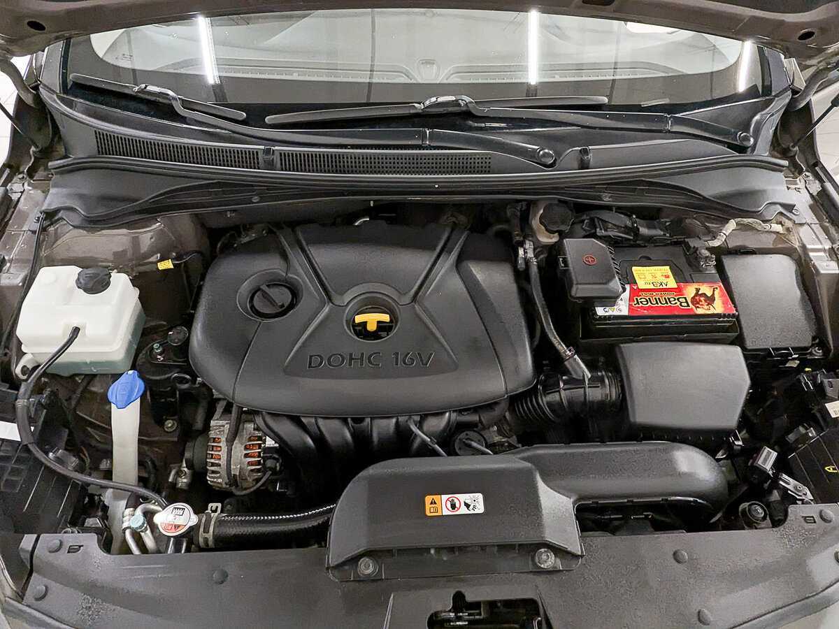 Купить Hyundai i40 с пробегом. Фото: #8