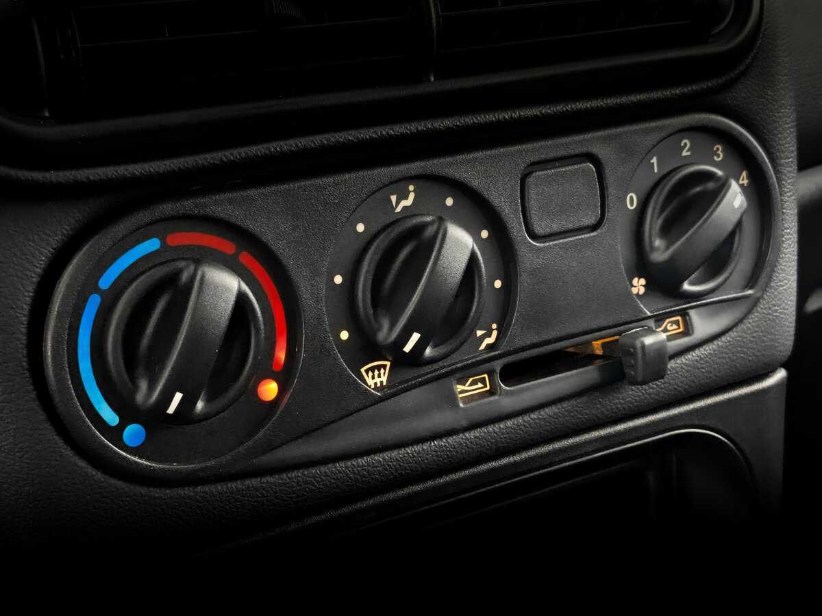 Купить Lada (ВАЗ) Niva с пробегом. Фото: #19