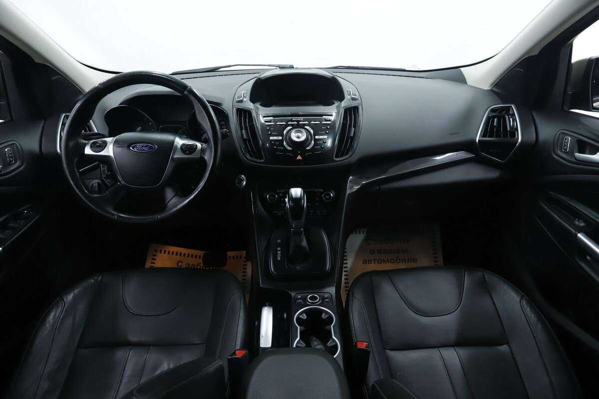 Купить Ford Kuga с пробегом. Фото: #9