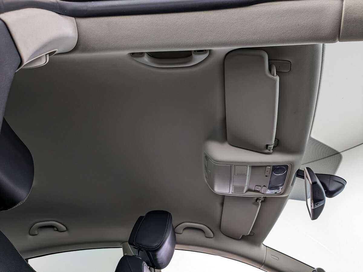 Купить Volkswagen Passat CC с пробегом. Фото: #19