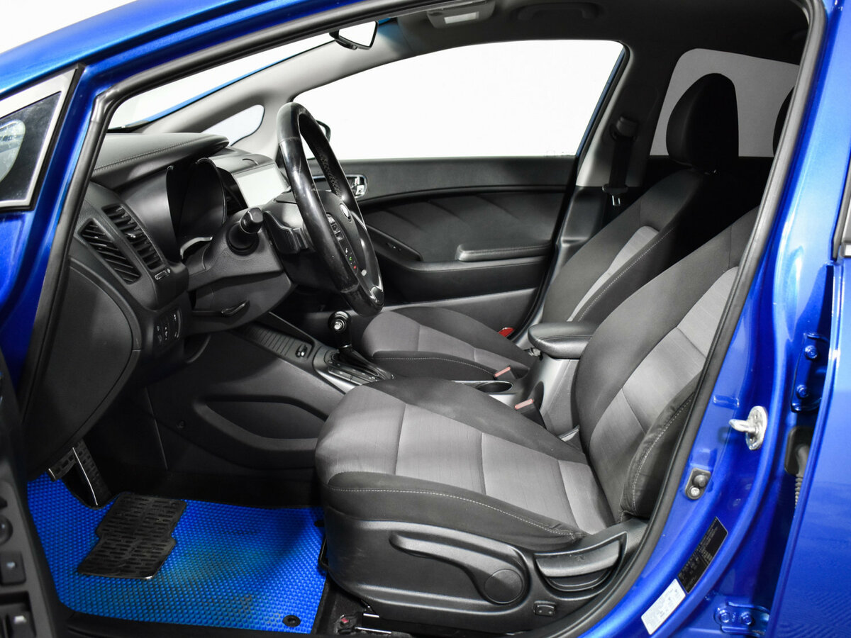 Купить Kia Cerato с пробегом. Фото: #9