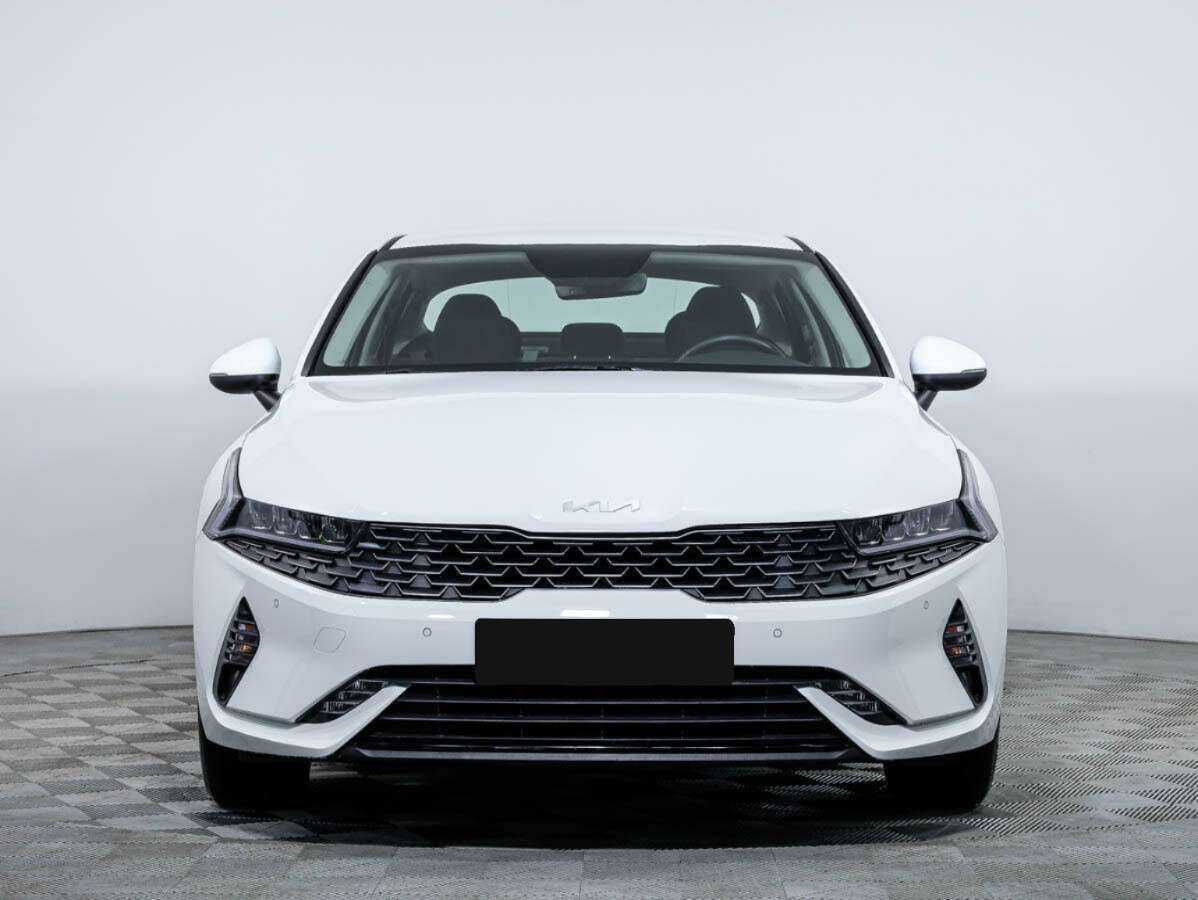 Купить Kia K5 с пробегом. Посмотреть фото