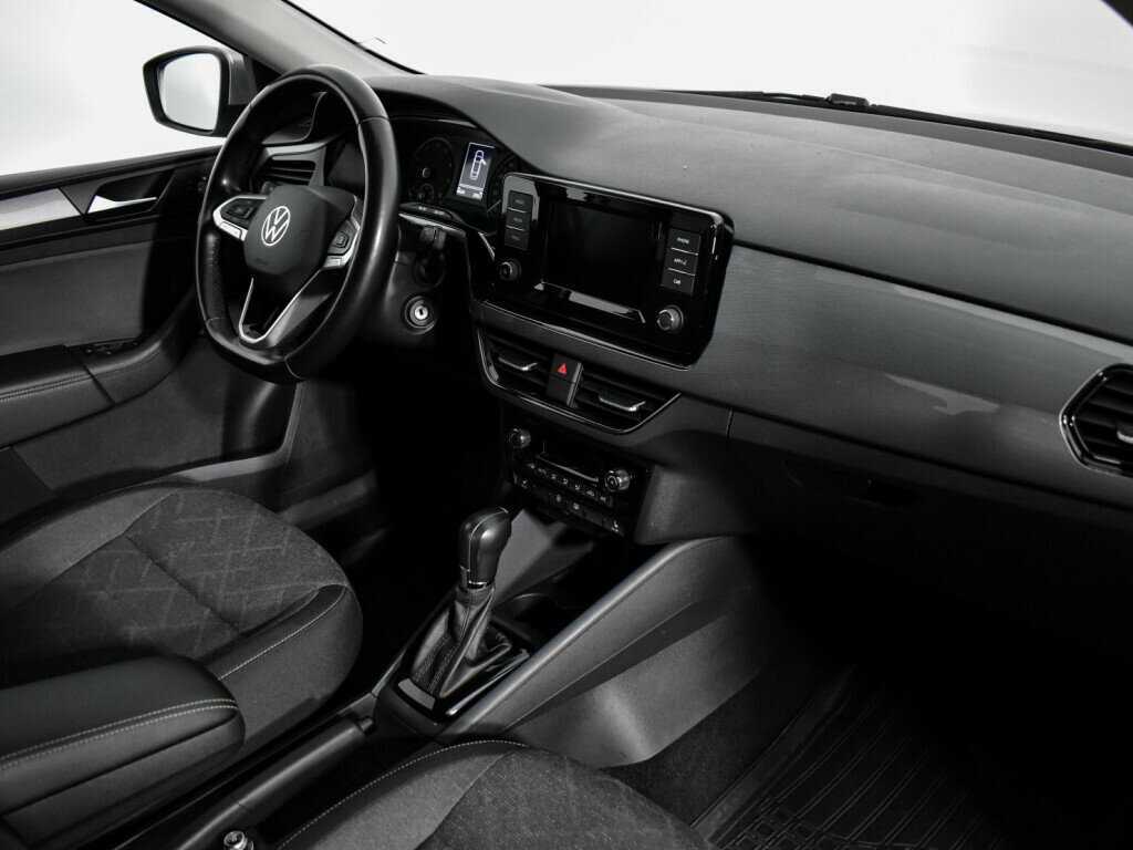 Купить Volkswagen Polo с пробегом. Фото: #13