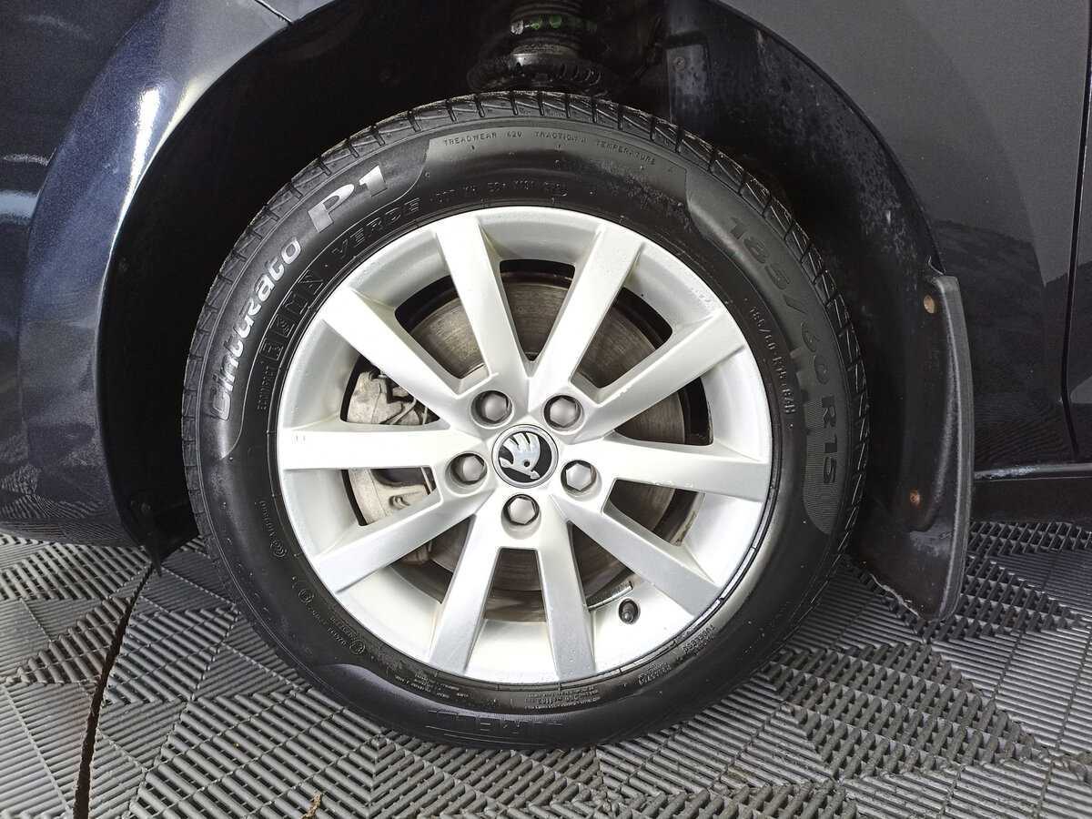 Купить Skoda Rapid с пробегом. Фото: #17