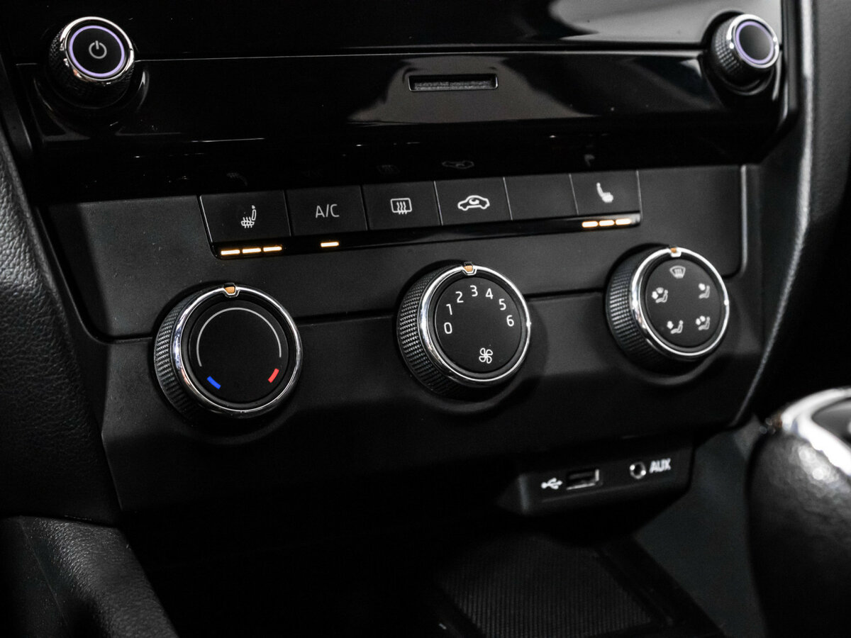 Купить Skoda Octavia с пробегом. Фото: #10