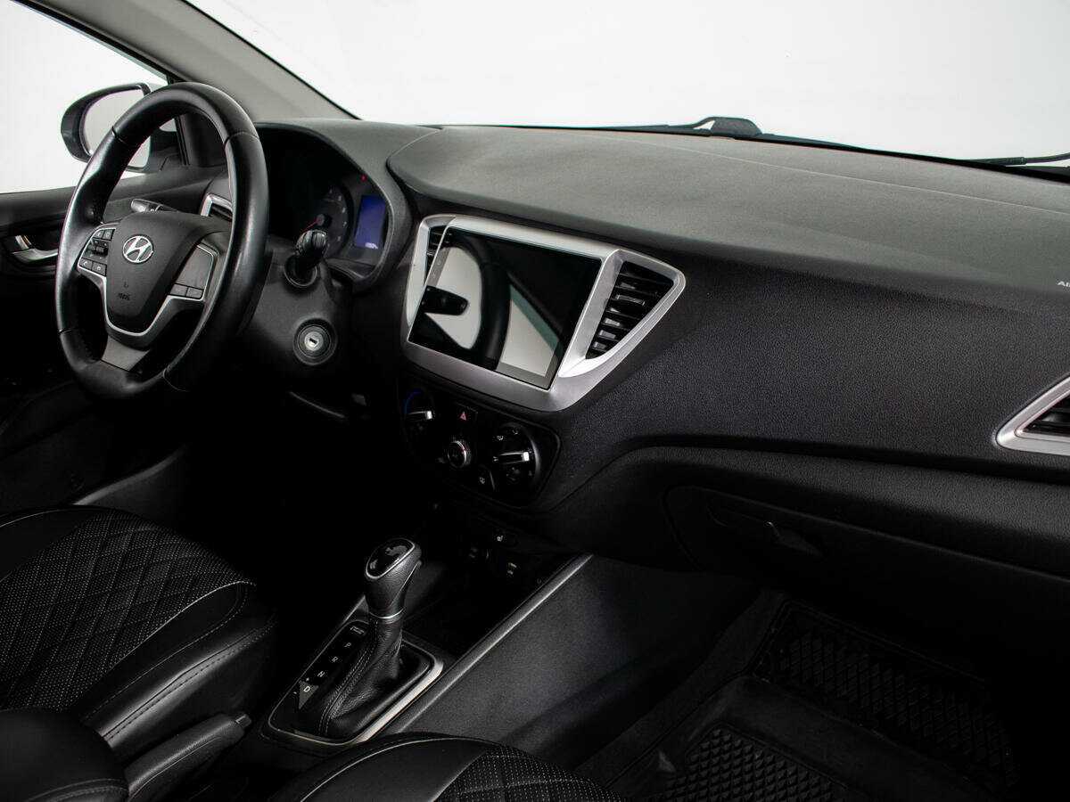 Купить Hyundai Solaris с пробегом. Фото: #8