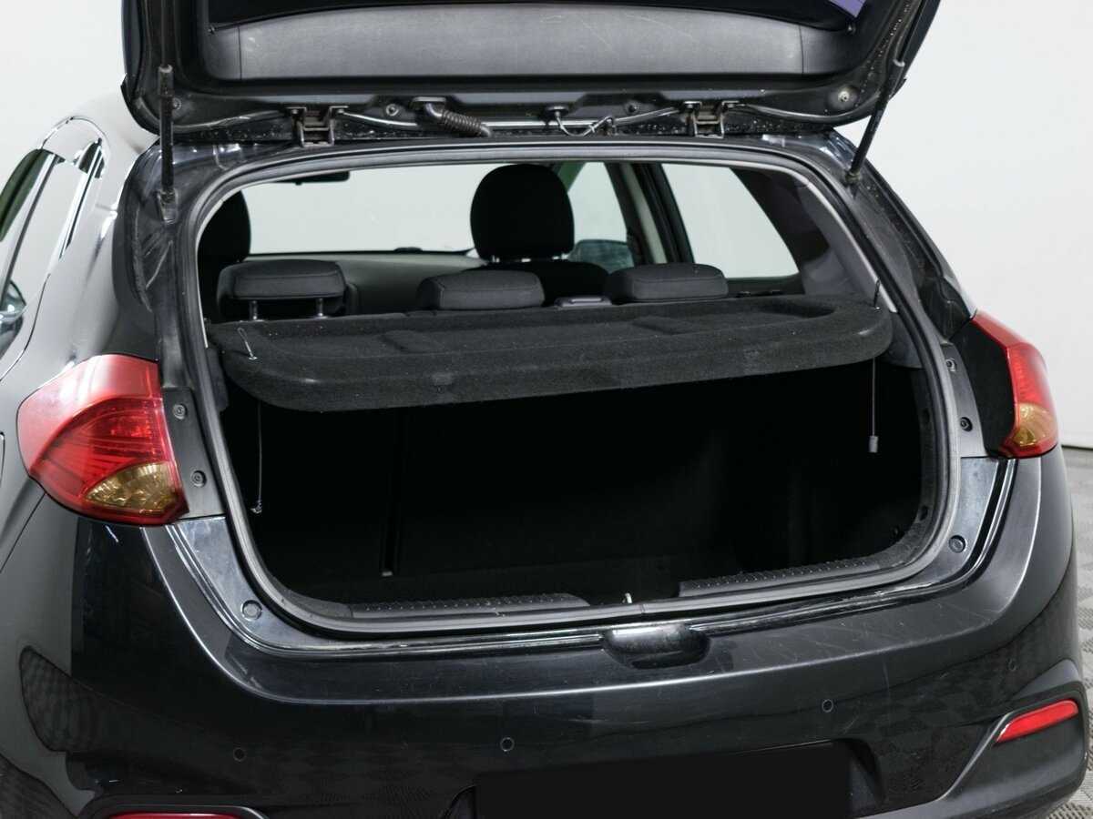 Купить Kia Ceed с пробегом. Фото: #8