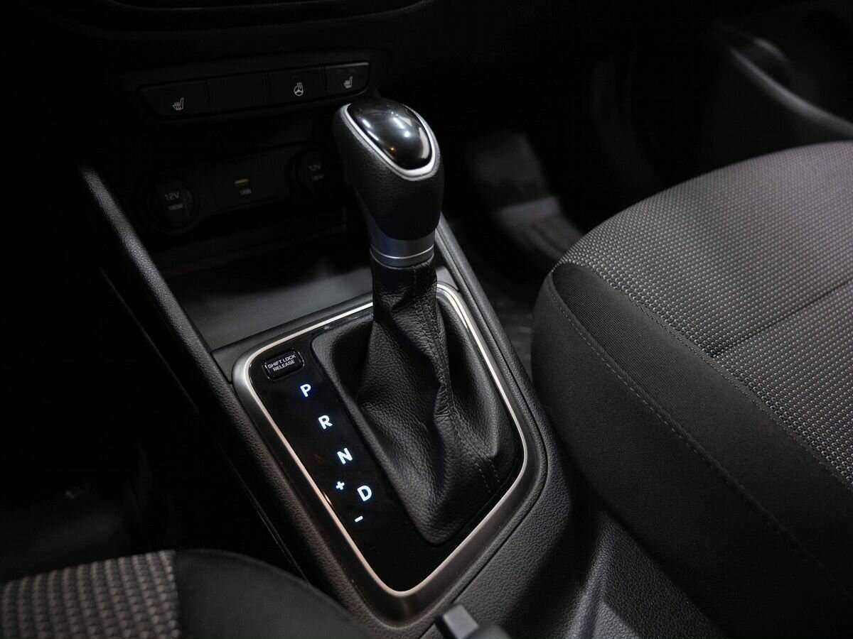 Купить Hyundai Solaris с пробегом. Фото: #21