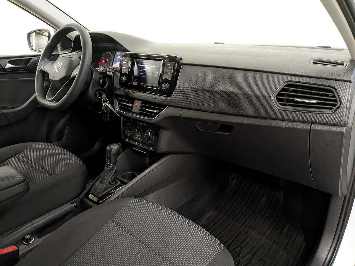 Купить Volkswagen Polo с пробегом. Фото: #8