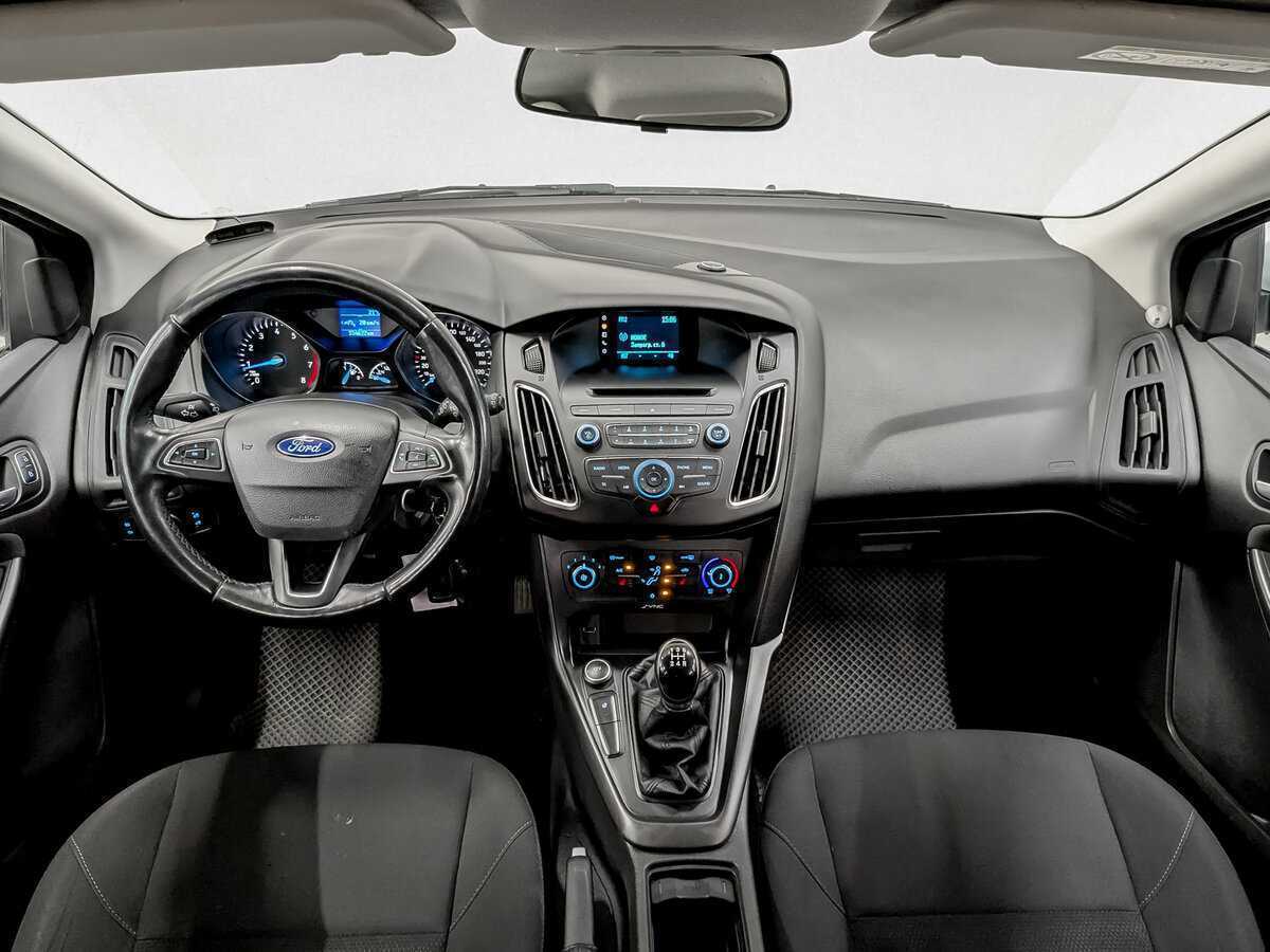 Купить Ford Focus с пробегом. Фото: #13
