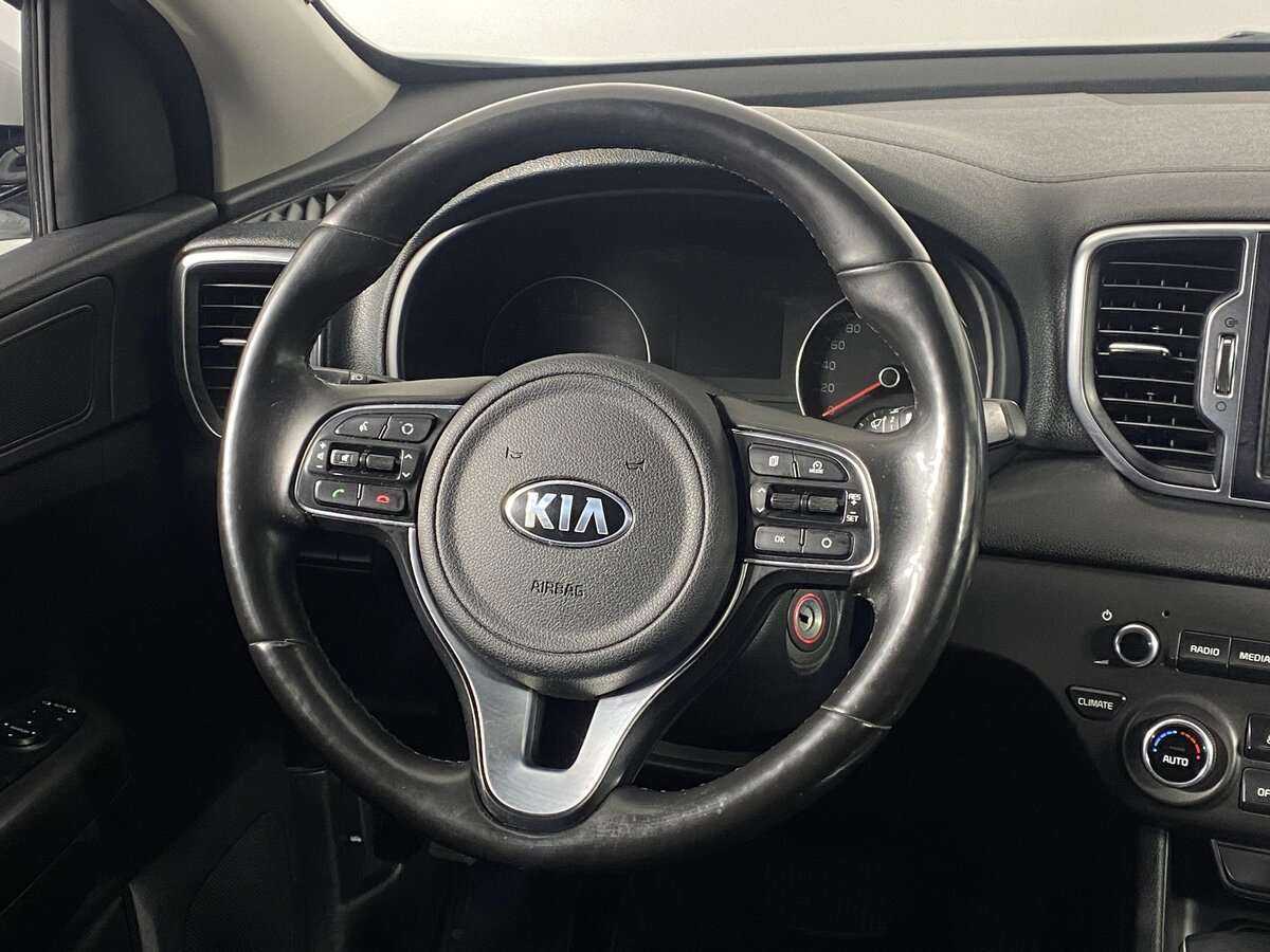Купить Kia Sportage с пробегом. Фото: #10