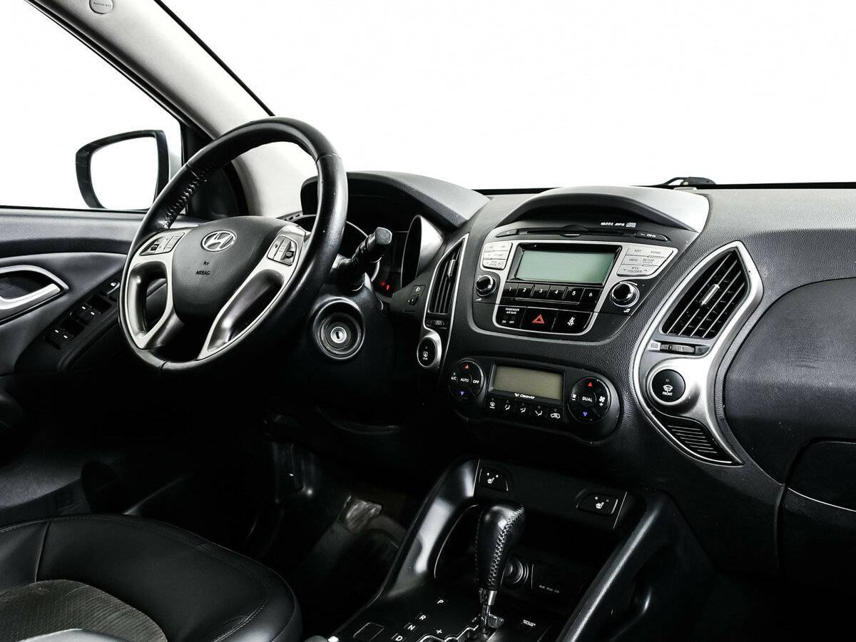 Купить Hyundai ix35 с пробегом. Фото: #8