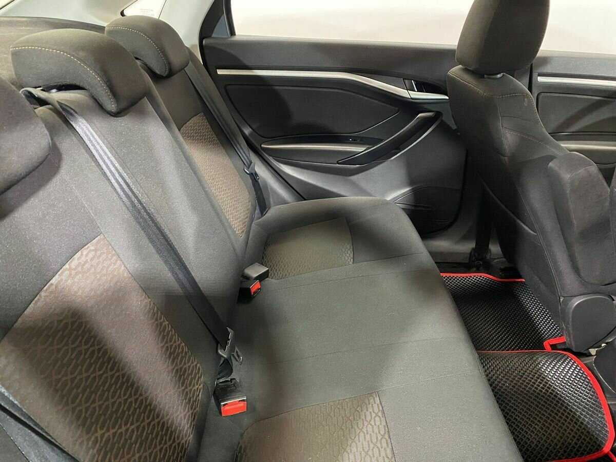 Купить Lada (ВАЗ) Vesta с пробегом. Фото: #10