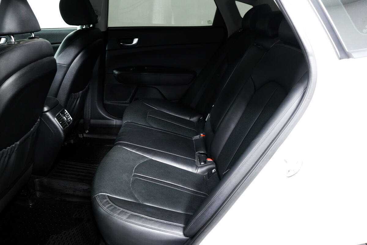 Купить Kia Optima с пробегом. Фото: #11