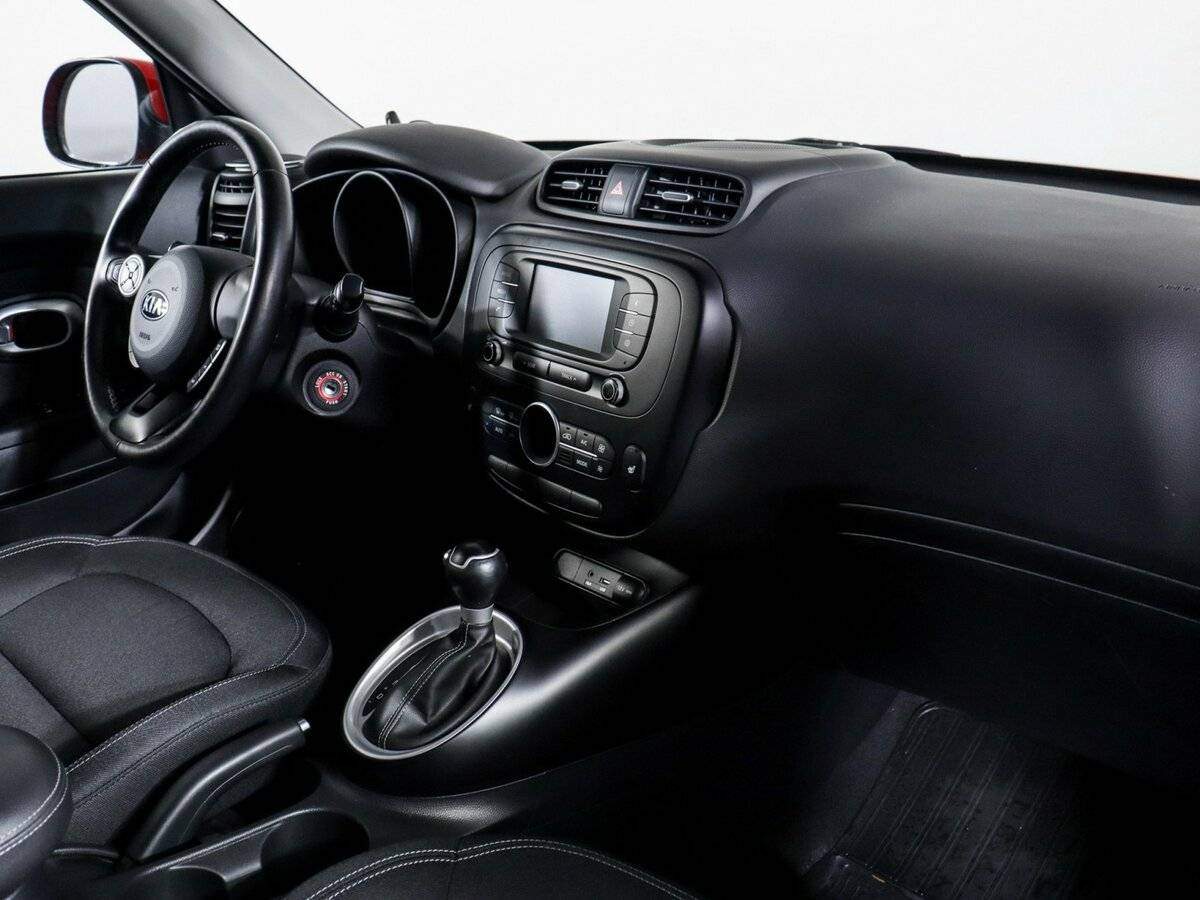 Купить Kia Soul с пробегом. Фото: #3