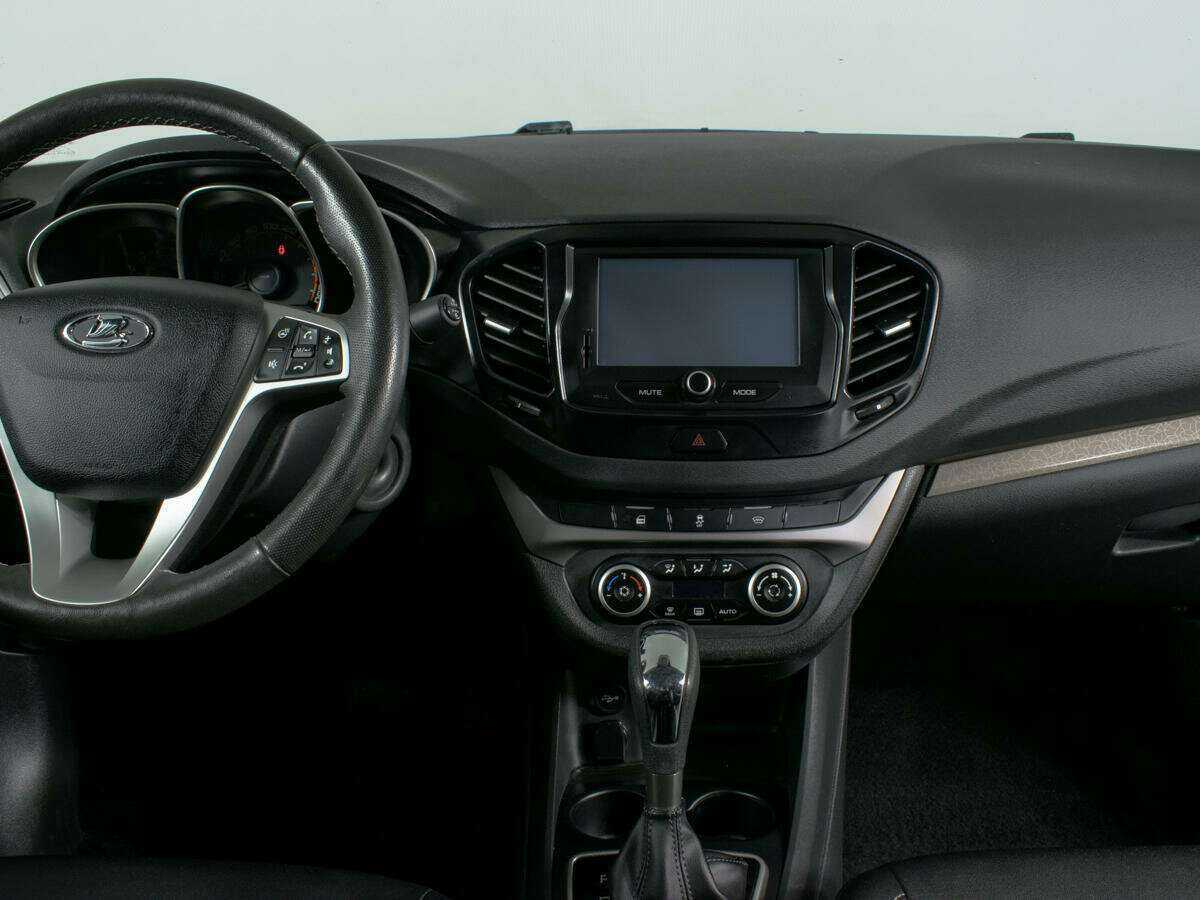 Купить Lada (ВАЗ) Vesta с пробегом. Фото: #6