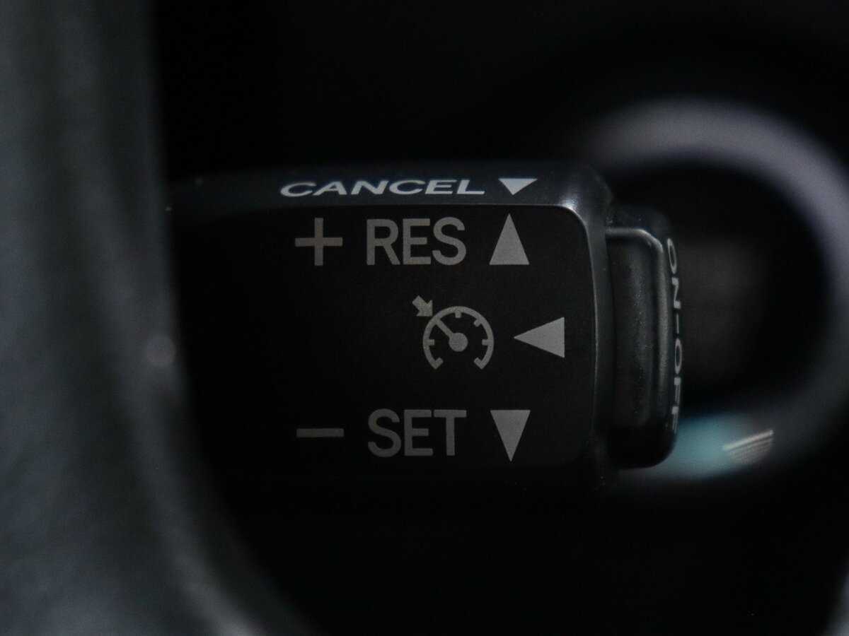 Купить Toyota Camry с пробегом. Фото: #25