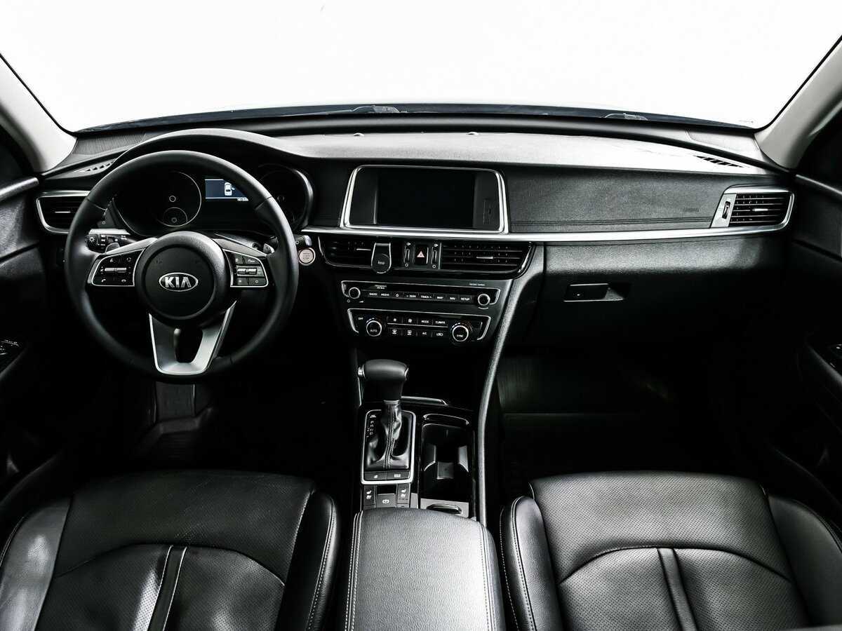 Купить Kia Optima с пробегом. Фото: #9