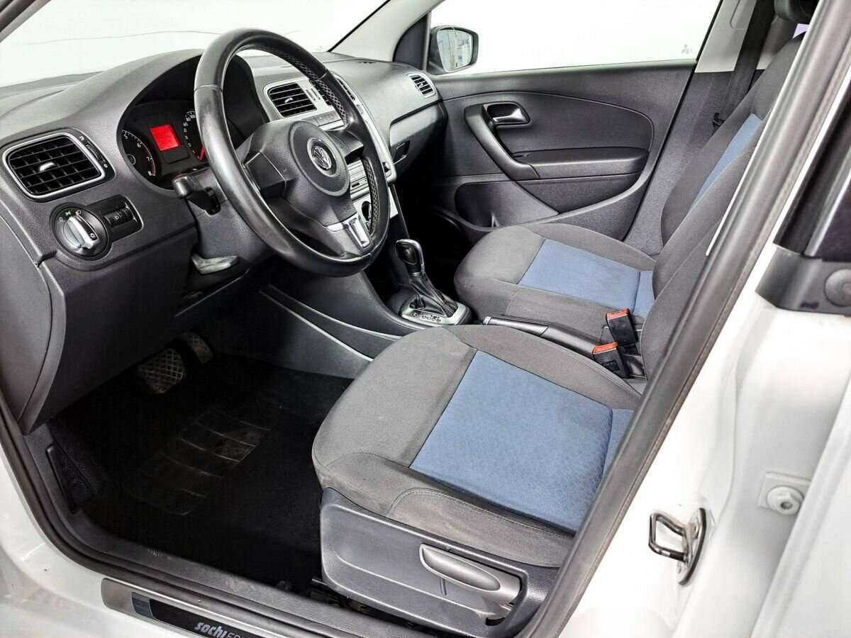 Купить Volkswagen Polo с пробегом. Фото: #11
