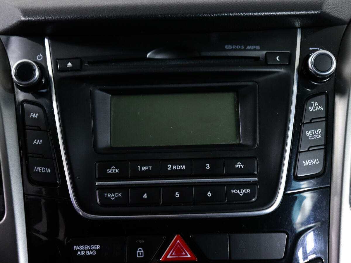 Купить Hyundai i30 с пробегом. Фото: #17