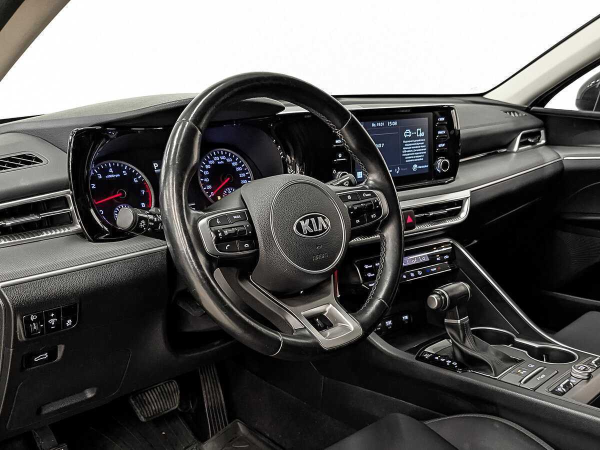 Купить Kia K5 с пробегом. Фото: #13