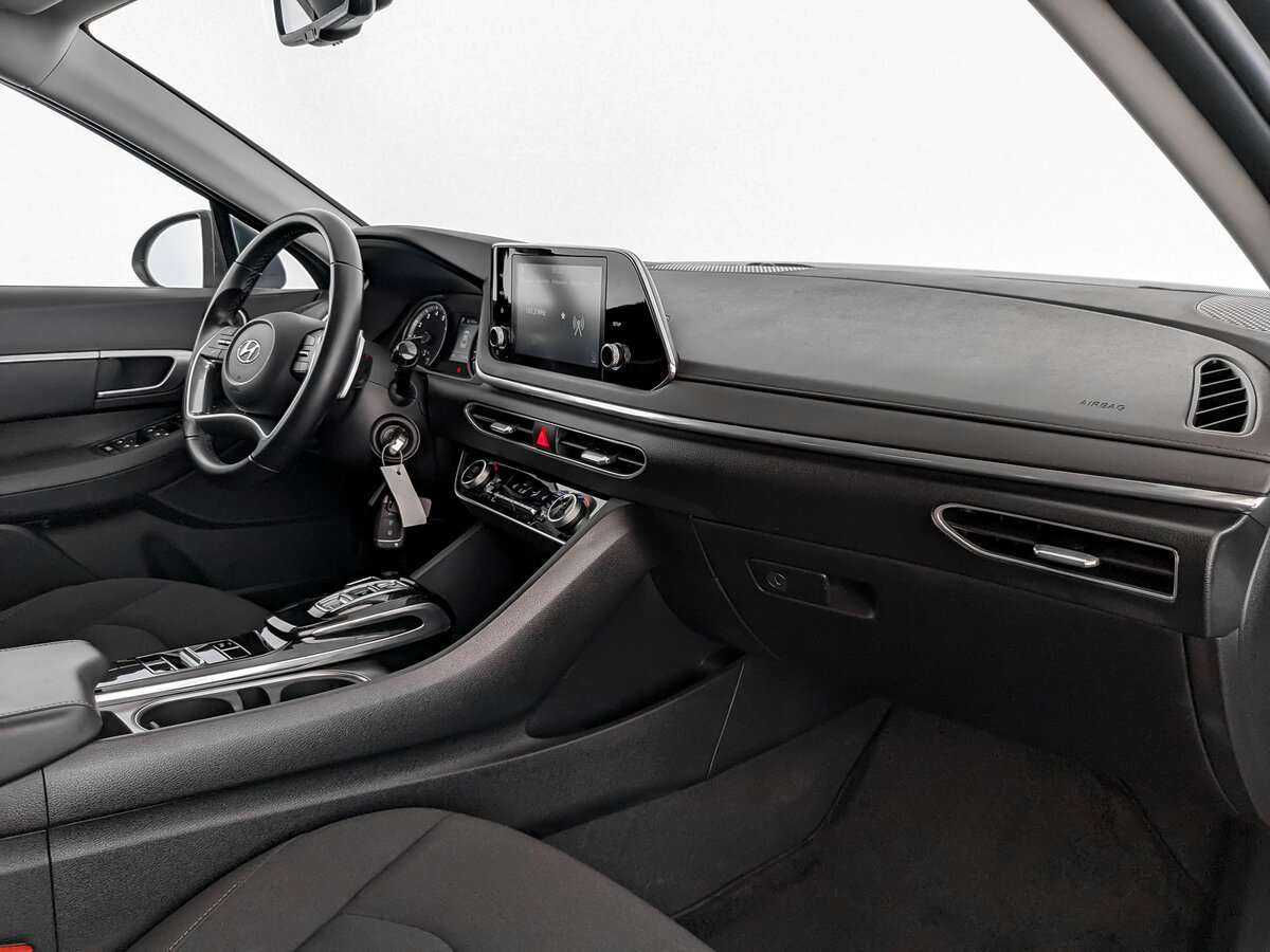 Купить Hyundai Sonata с пробегом. Фото: #10