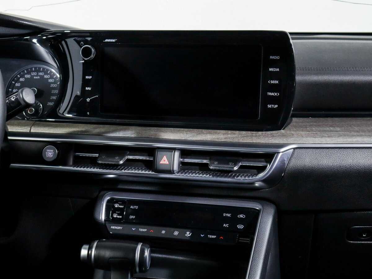 Купить Kia K5 с пробегом. Фото: #12