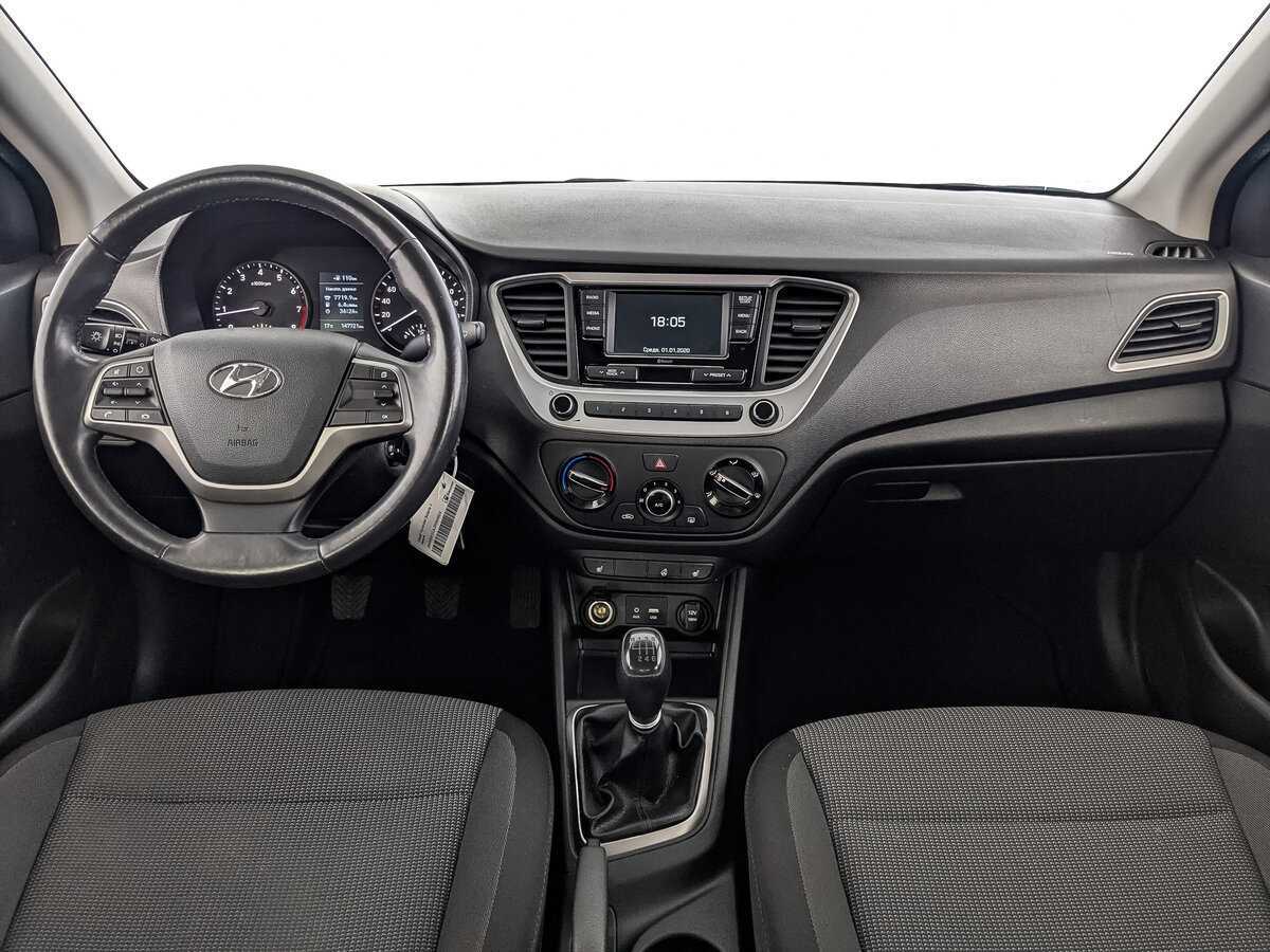 Купить Hyundai Solaris с пробегом. Фото: #11