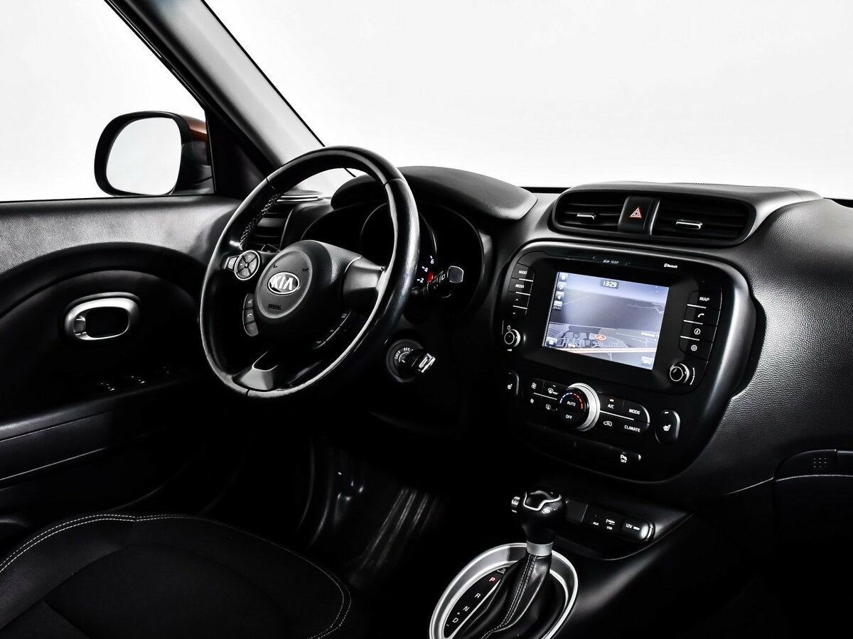 Купить Kia Soul с пробегом. Фото: #11