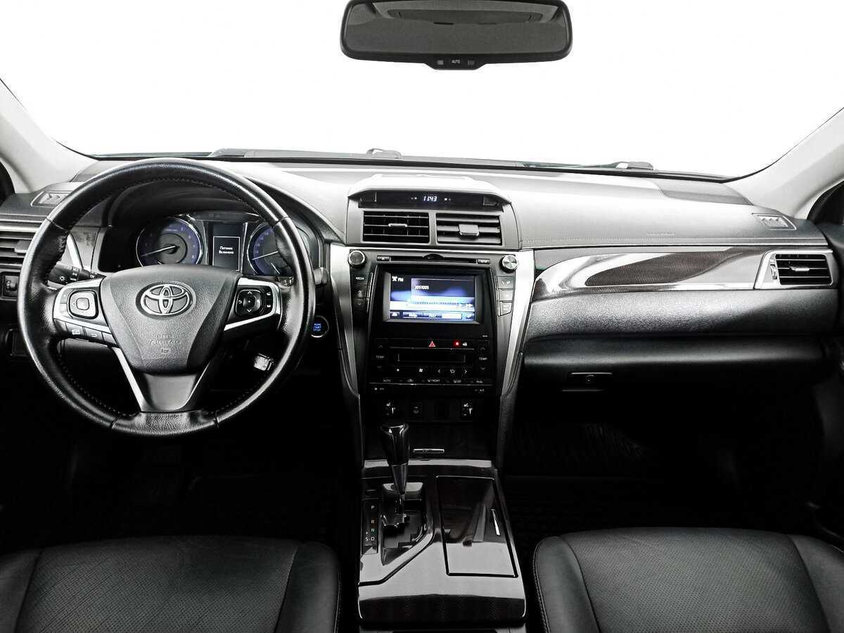 Купить Toyota Camry с пробегом. Фото: #9