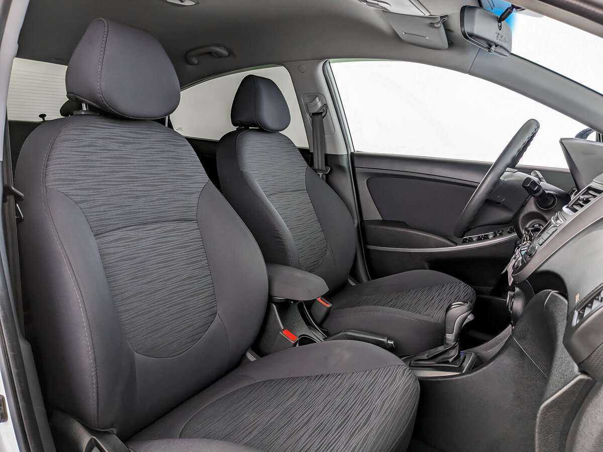 Купить Hyundai Solaris с пробегом. Фото: #16