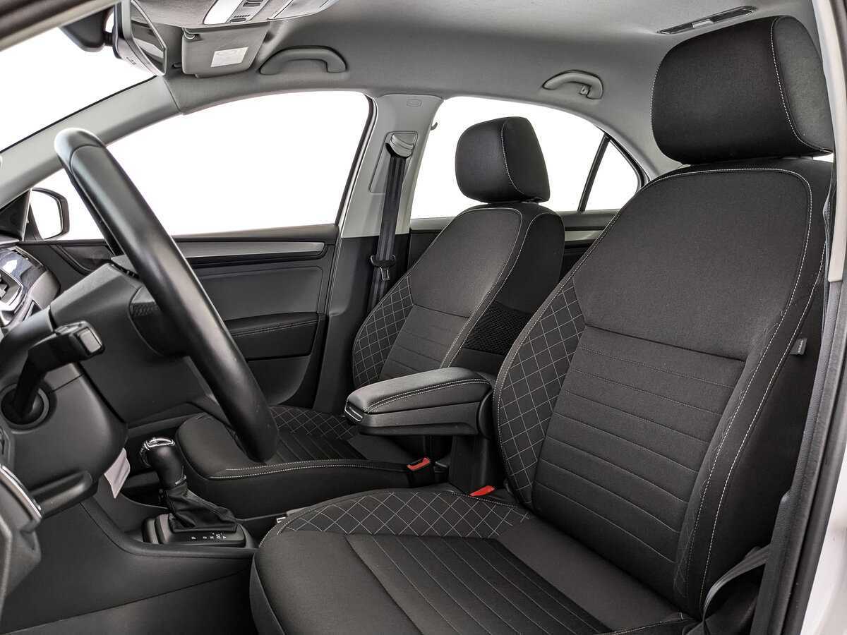 Купить Skoda Rapid с пробегом. Фото: #15