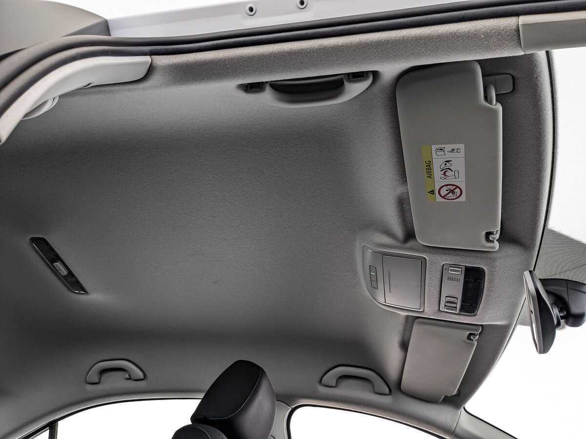 Купить Skoda Rapid с пробегом. Фото: #18