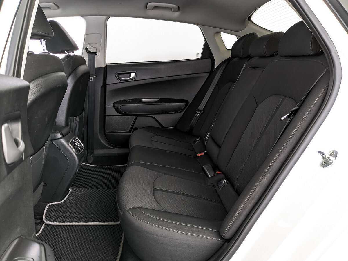 Купить Kia Optima с пробегом. Фото: #13