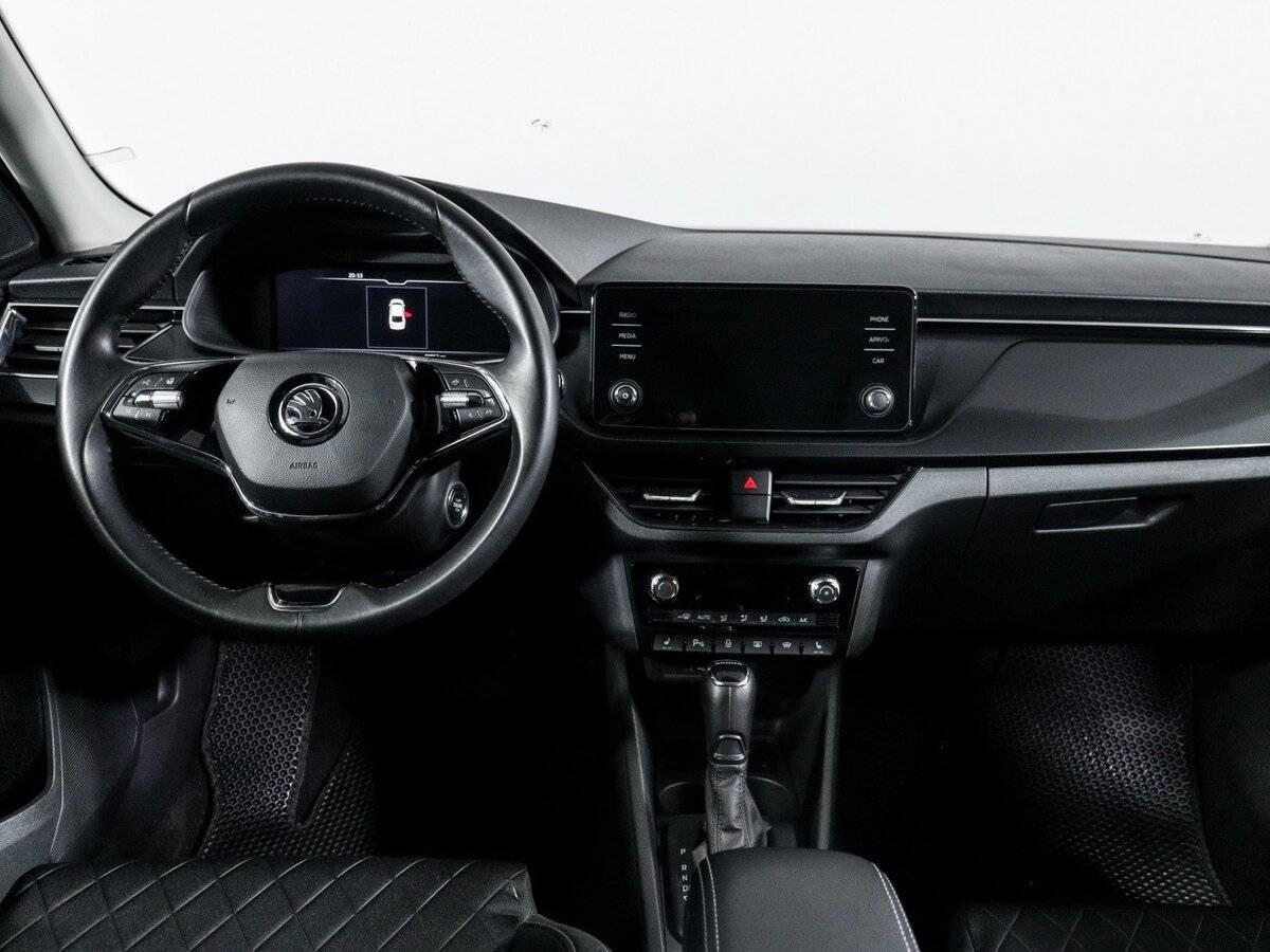 Купить Skoda Rapid с пробегом. Фото: #11