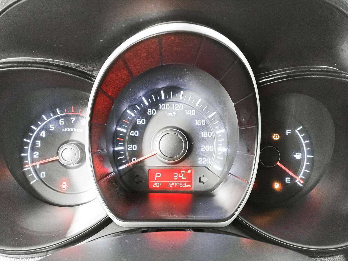 Купить Kia Rio с пробегом. Фото: #10