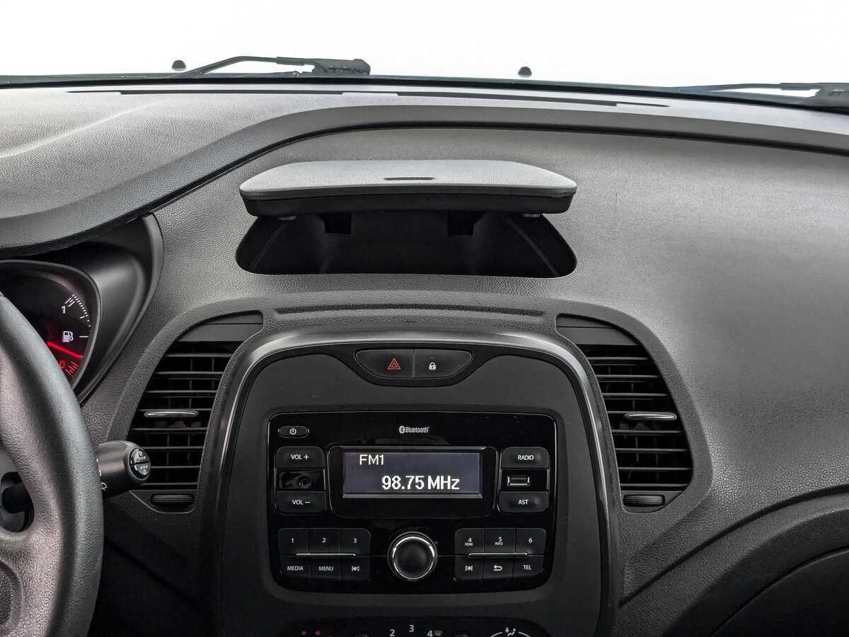 Купить Renault Kaptur с пробегом. Фото: #12