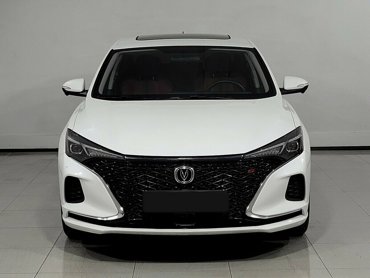 Купить Changan Eado Plus с пробегом. Фото: #1